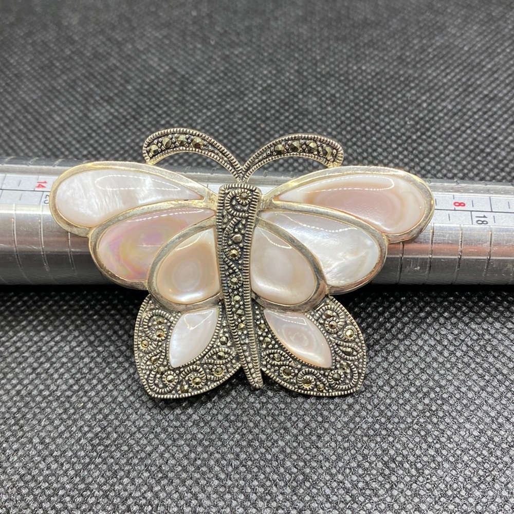 Mother of Pearl Sterling silver Butterfly pin
